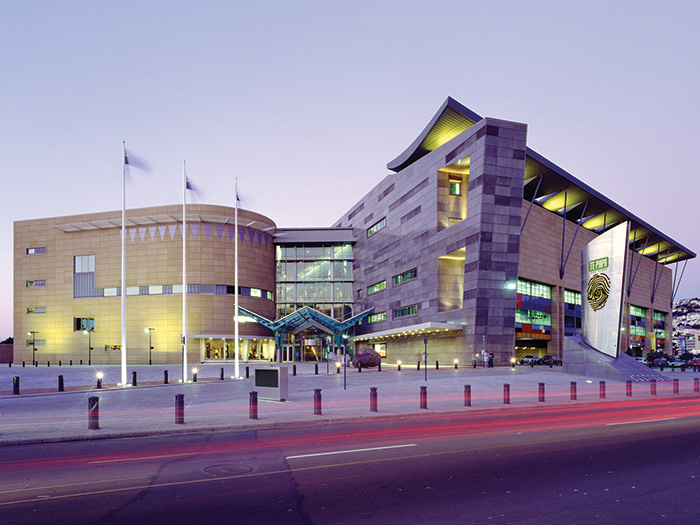 te-papa-dusk-700x525.jpg