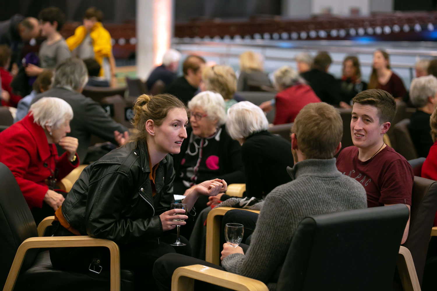 People chatting in Te Papa's cafe